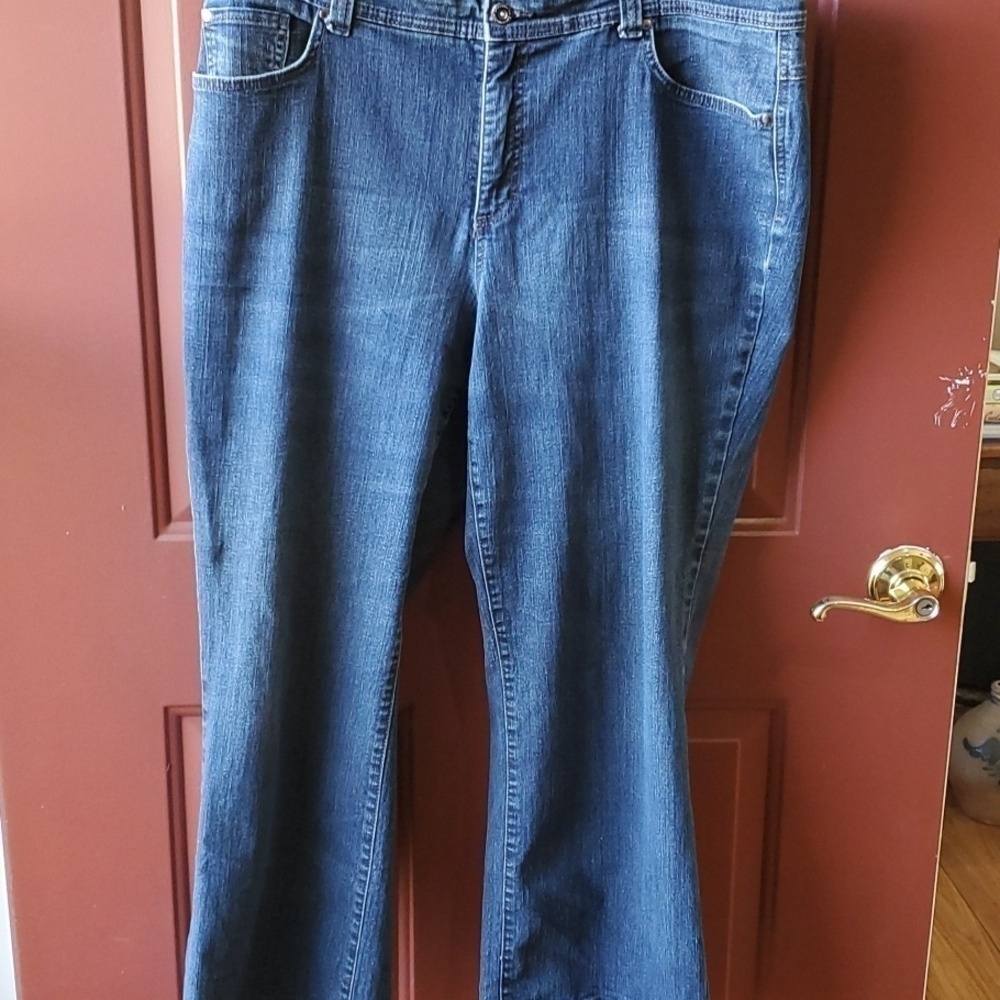 Charter Club curvy boot cut tummy slimming jeans size 18W slight distres…